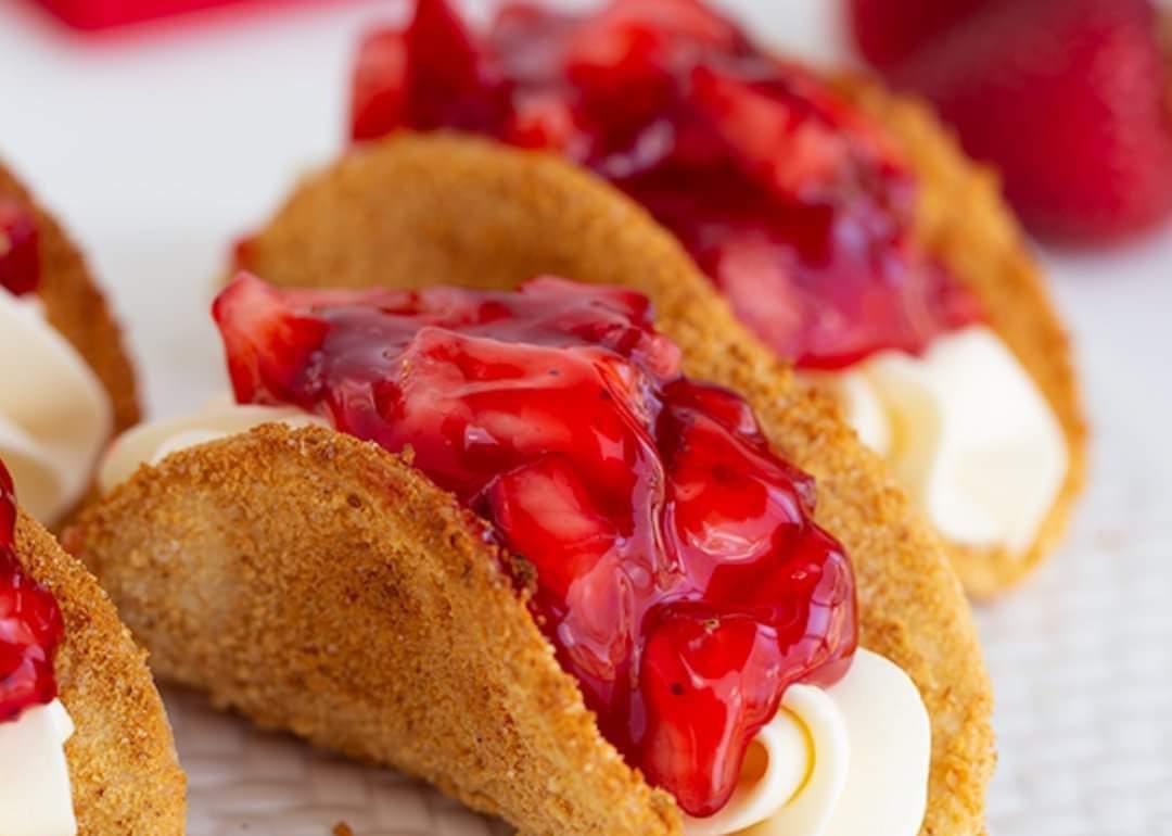 Photo of Mini Strawberry Cheesecake Tacos – MAKINGOURLIFEMATTER
