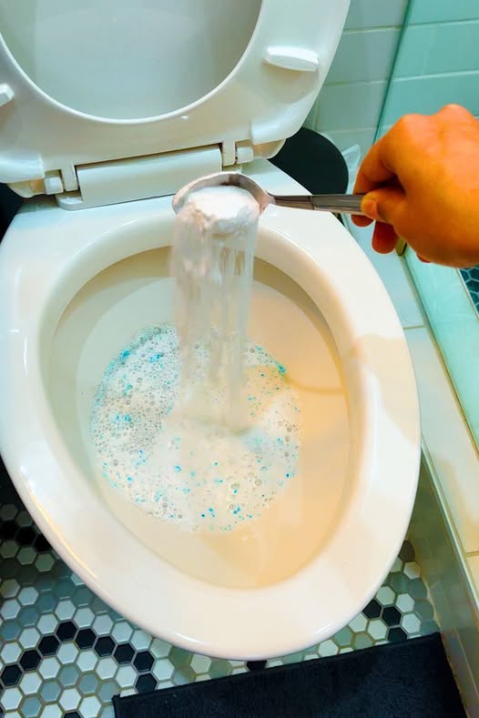 The Ultimate Diy Natural Bathroom Cleaner: Make Your Bathroom Sparkle 