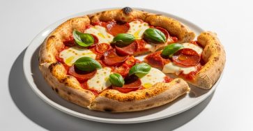 Image for Delicious Keto Diet Pizza: Your Low-Carb Craving Solution!