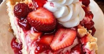 Strawberry Swirl Cheesecake