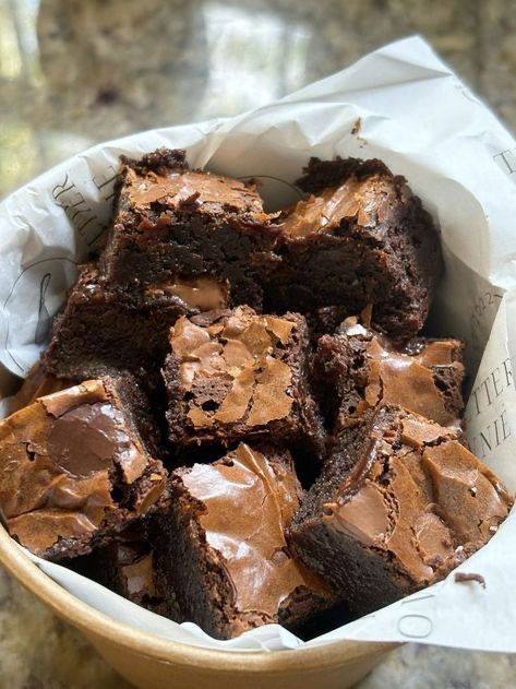 Ultimate Fudgy Homemade Brownies: Your New Go-To Recipe