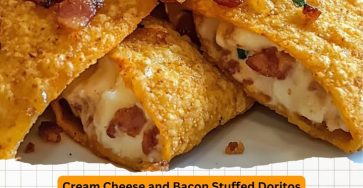 Cheesy Stuffed Chicken: Crispy, Creamy, & Irresistible!