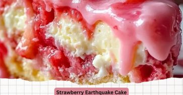 Berry Delicious Earthquake Cake: A Strawberry Explosion!