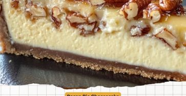 Pecan Pie Cheesecake: The Best of Both Worlds