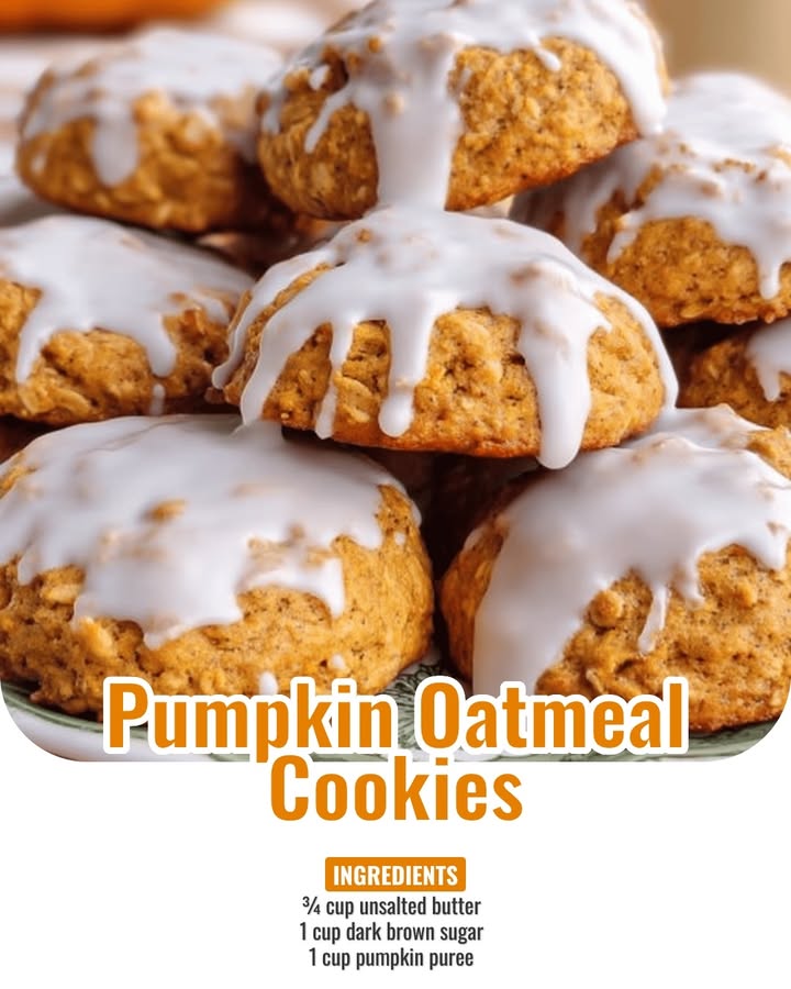 Perfect Pumpkin Oatmeal Cookies with Icing