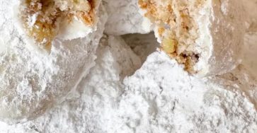 **Irresistible Melt-in-Your-Mouth Snowball Cookies (Classic & Easy!)**