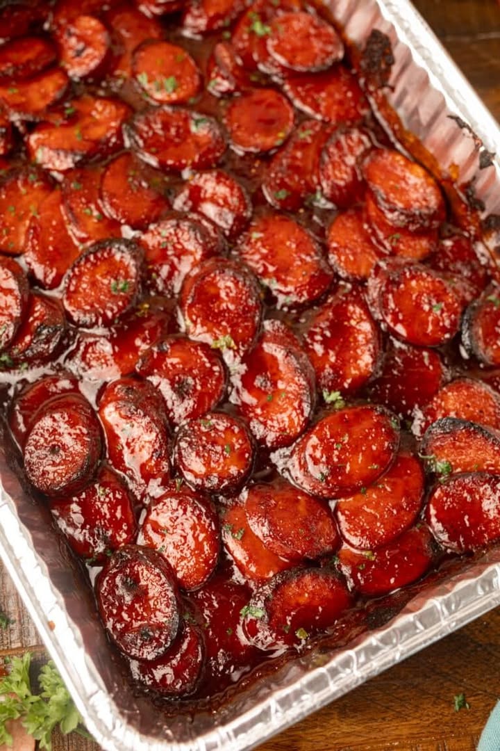 Smoky & Sweet BBQ Baked Kielbasa: An Easy Crowd-Pleaser
