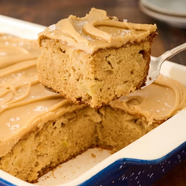 Easy Apple Cake with Caramel Glaze: Your New Favorite Cozy Dessert