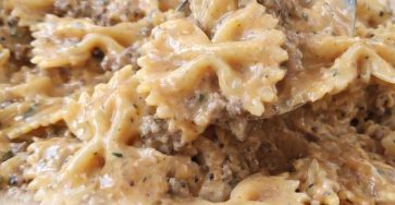 Easy Creamy Beef and Bowtie Pasta
