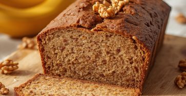 Whole Wheat Banana Bread with Walnuts